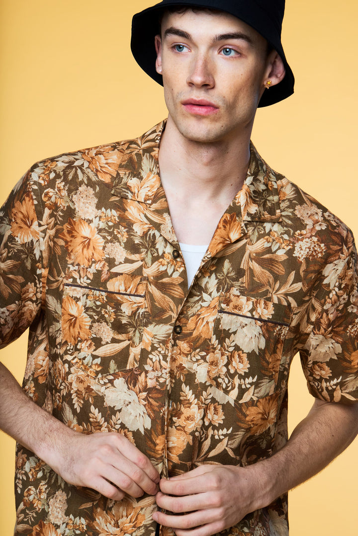 Men’s Short Sleeve Camp Shirt - Olive Botanical - 1 of 6