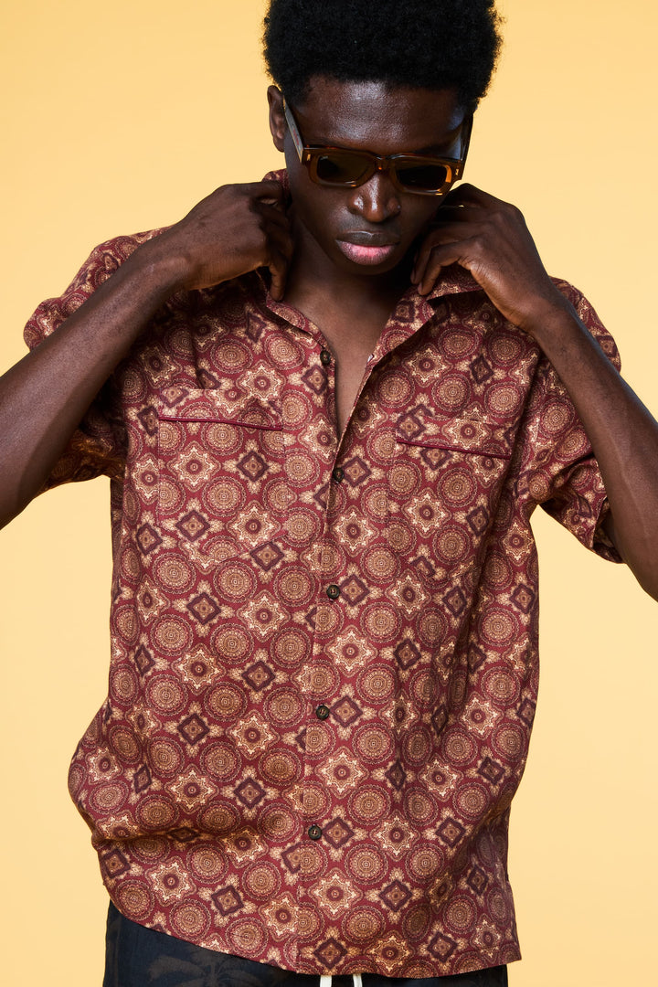 Men’s Short Sleeve Linen Camp Shirt - Red Foulard - 1 of 6