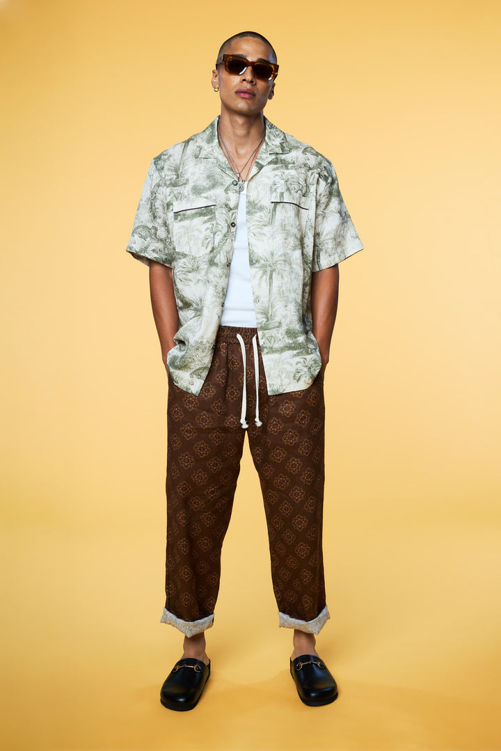 Men’s Linen Set - Olive Toile Brown Geo Weekend - 1 of 5