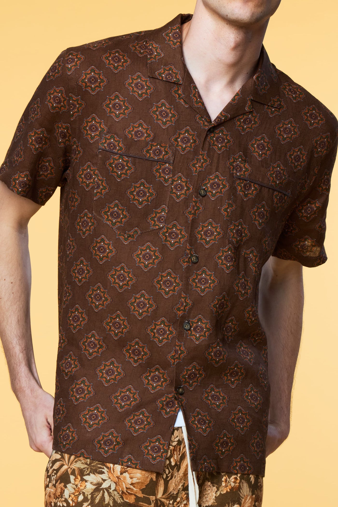 Men’s Short Sleeve Pajama Camp Shirt - Brown Geo - 2 of 5