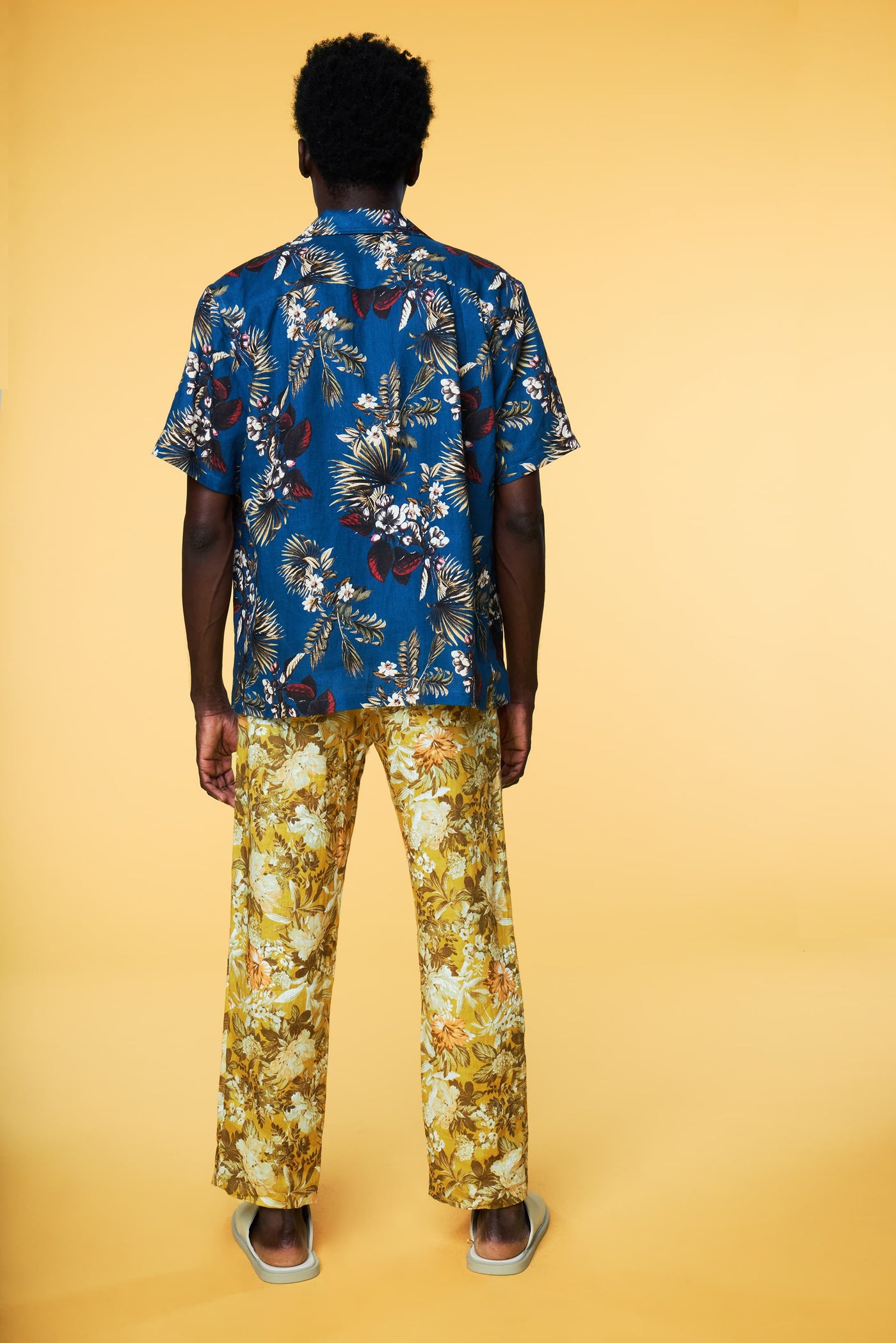 Men’s Pajama Set - Blue Hawaiian Yellow Botanical Weekend - 3 of 5