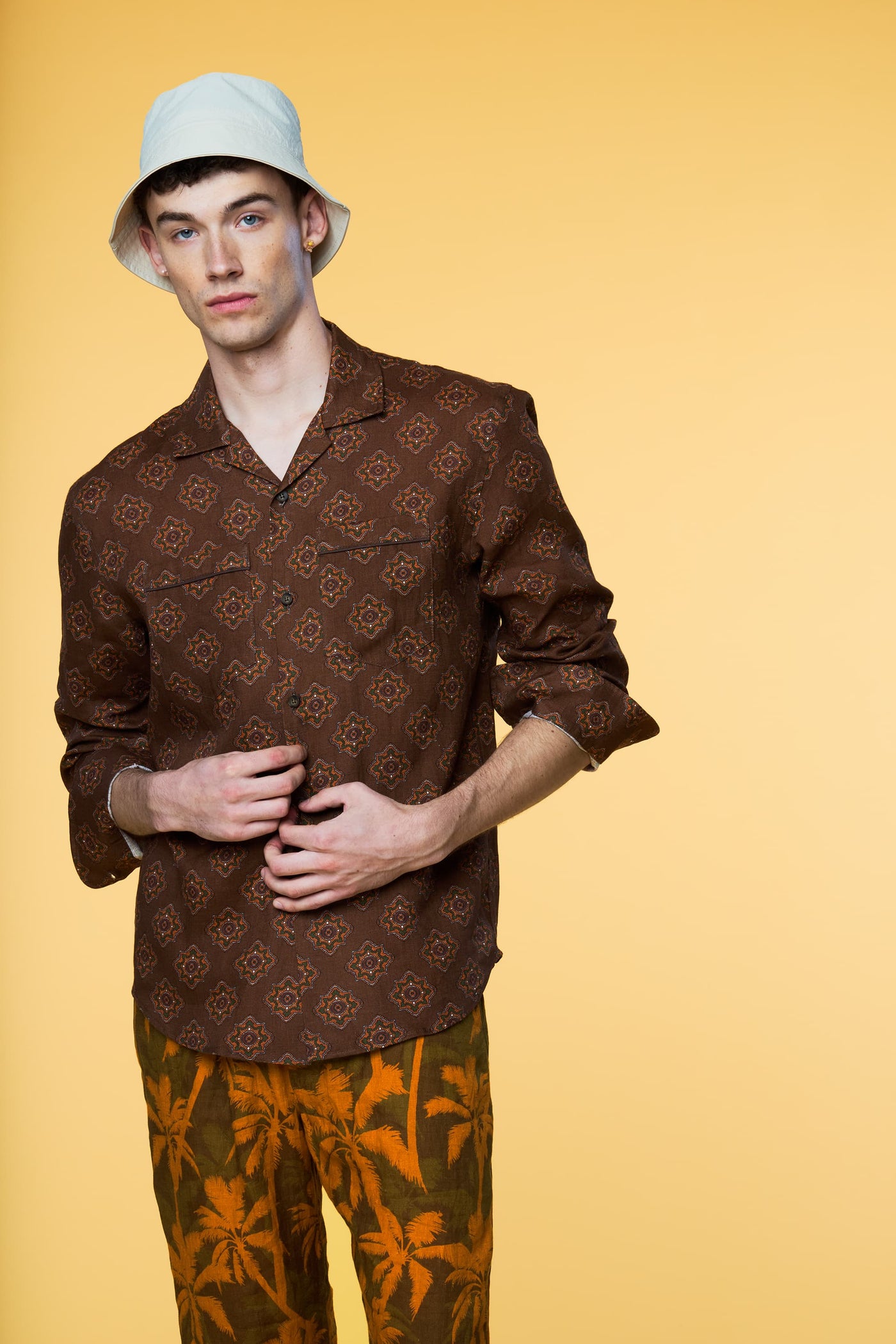Men’s Pajama Set - Brown Geo Orange Palm Long - 5 of 5