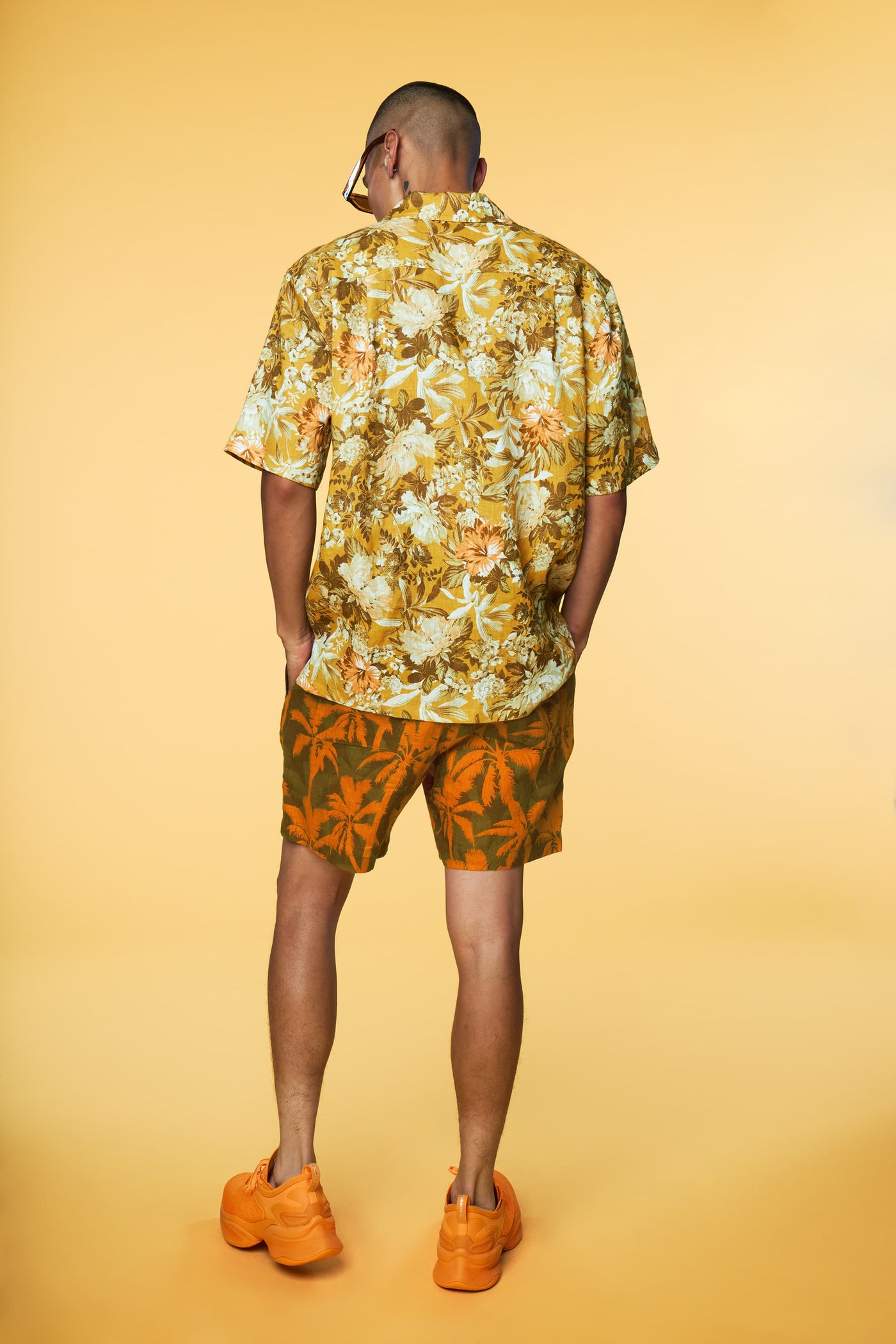Men’s Pajama Set - Yellow Botanical Orange Palm Short - 4 of 5